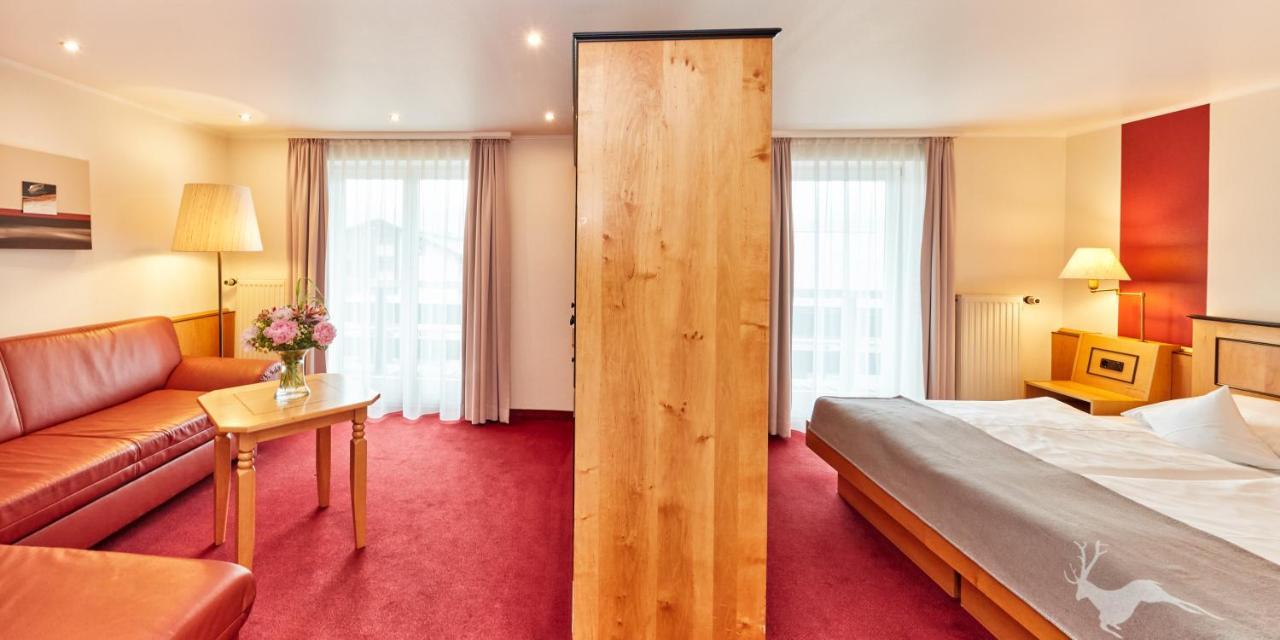 Hotel Riezler Hof Riezlern Buitenkant foto