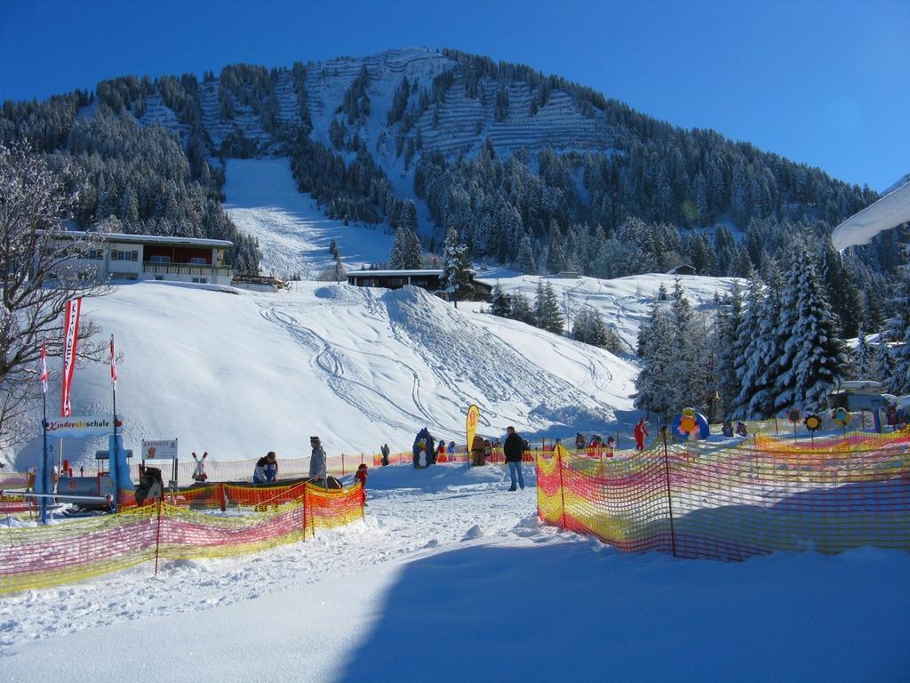 Hotel Riezler Hof Riezlern Buitenkant foto