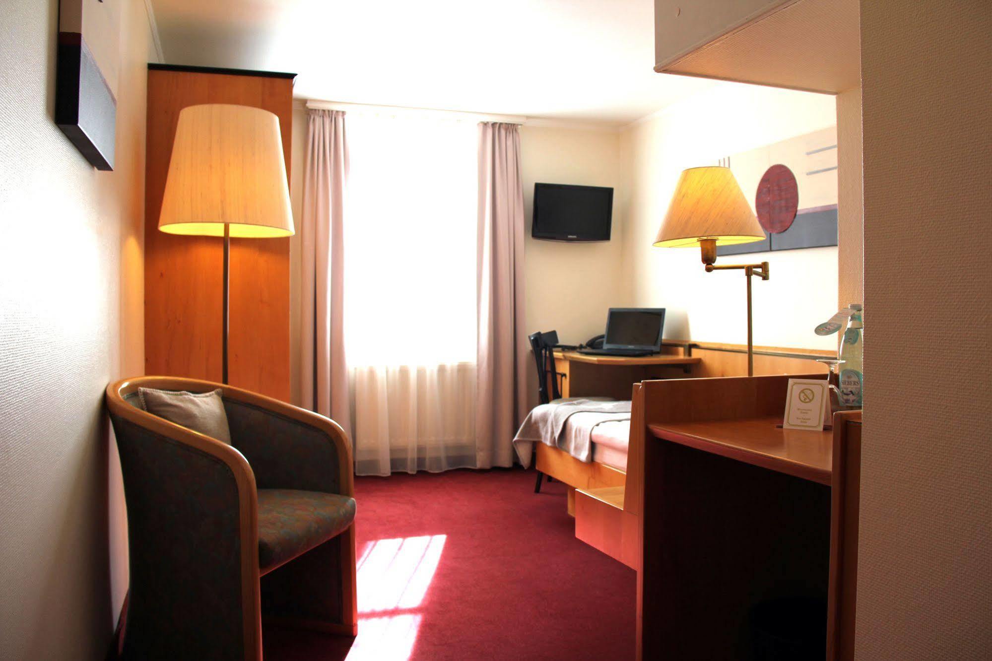 Hotel Riezler Hof Riezlern Buitenkant foto