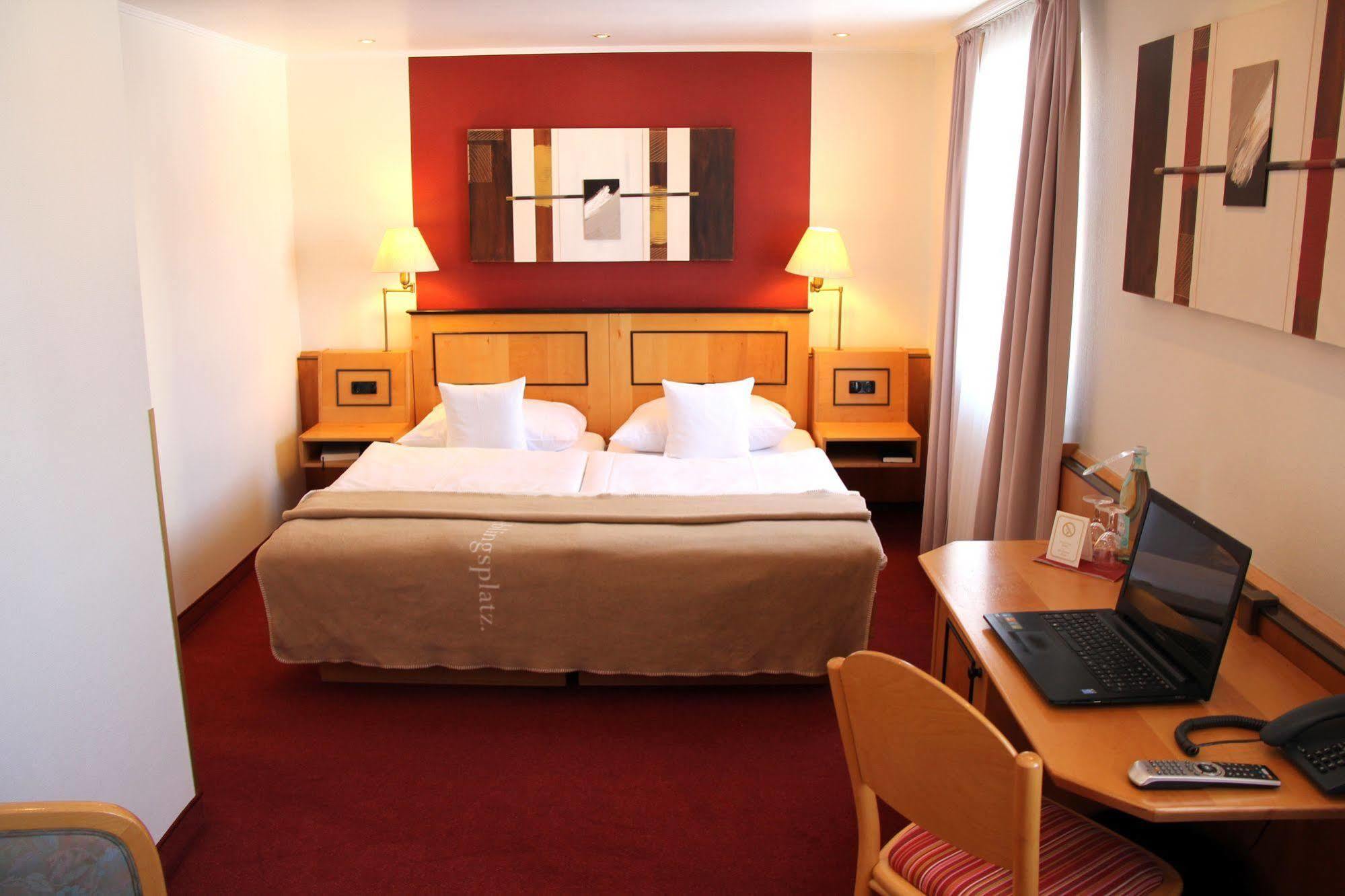 Hotel Riezler Hof Riezlern Buitenkant foto